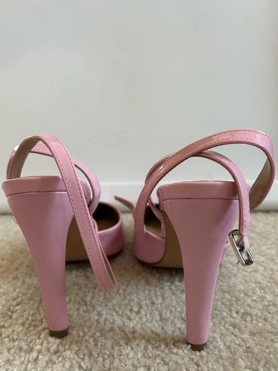 Steve Madden Pink Patent Pointed Toe Slingback Pumps - Picture 3 of 5